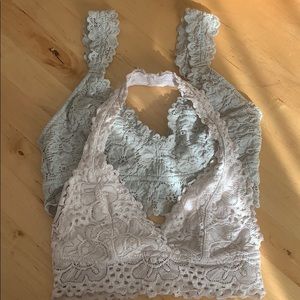 2 bralettes (one grey one white )